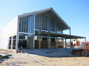 Jake's Cigar Bar: construction of a building